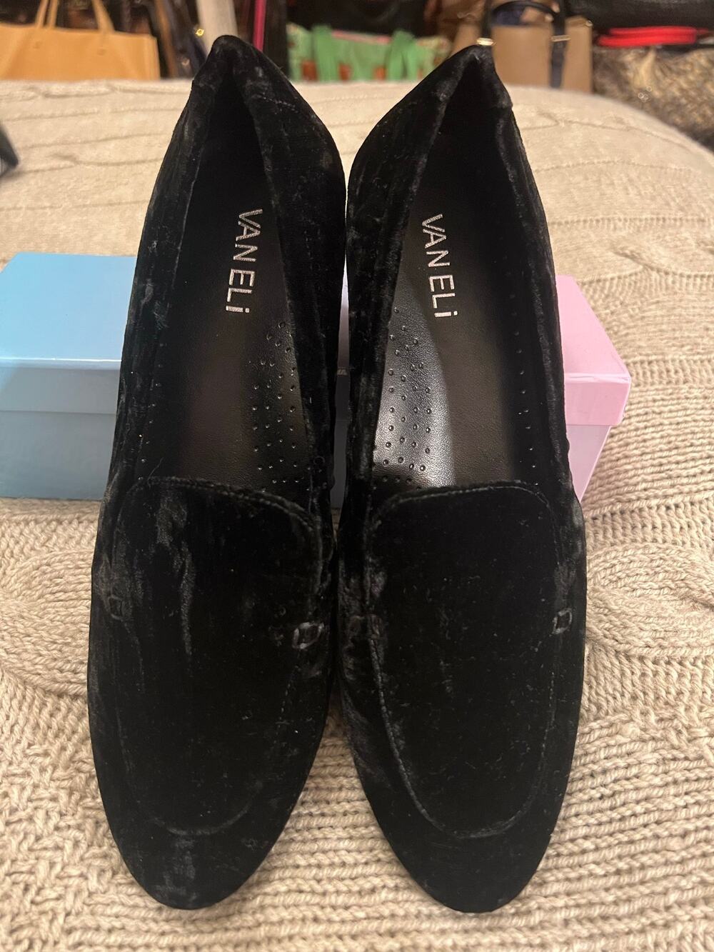 Vaneli Black Crushed Velvet Pointed Toe Smoking Loafer Flats 9M